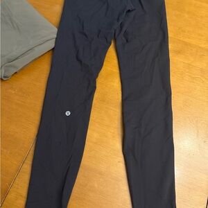 Lululemon Black wunder unders